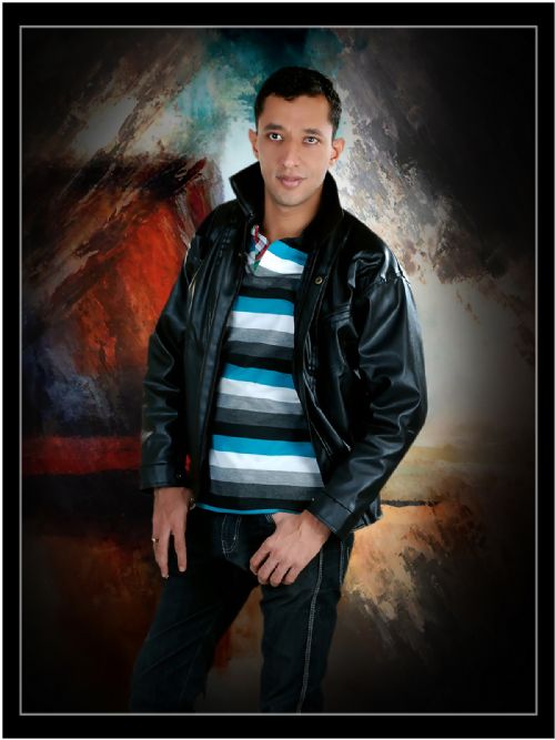 Profile photograph of ravi kariya