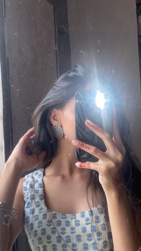 Profile photograph of Navya12