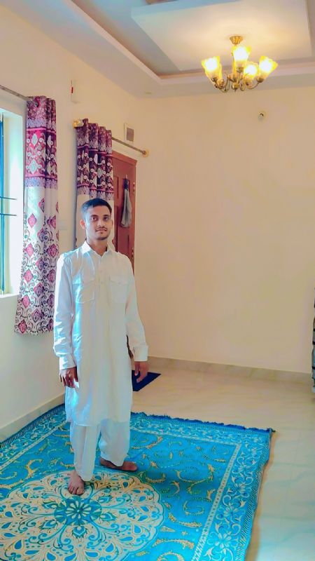 Profile photograph of Faiz_pasha_786