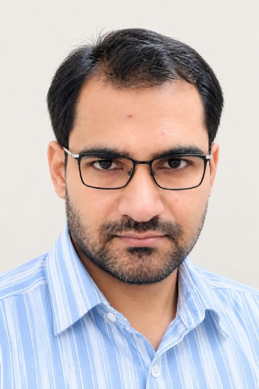 Profile photograph of Sumit_Kumar_Jha