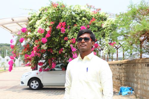 Profile photograph of Adhi