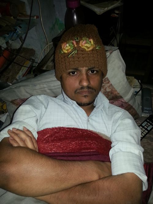Profile photograph of parminder