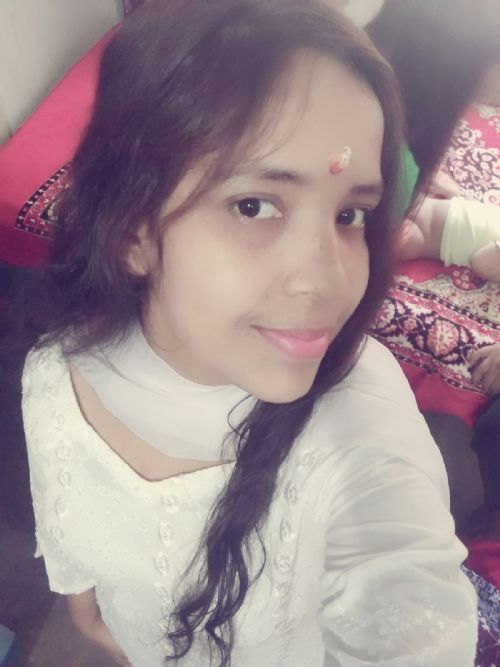 Profile photograph of Deepa arya