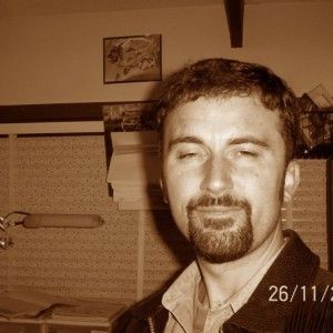 Profile photograph of Niko