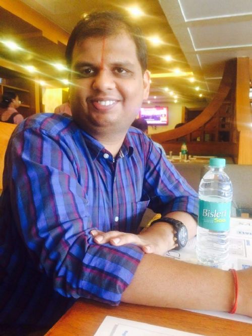 Profile photograph of Seshasai