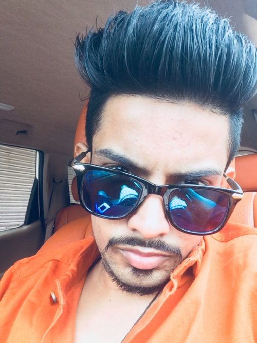 Profile photograph of Ehsaan 
