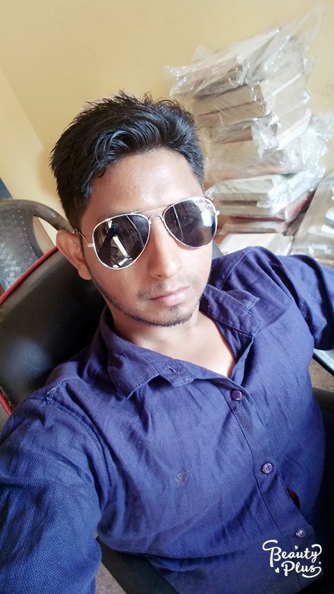 Profile photograph of Amit pal