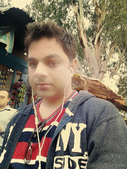 Profile photograph of abhi086