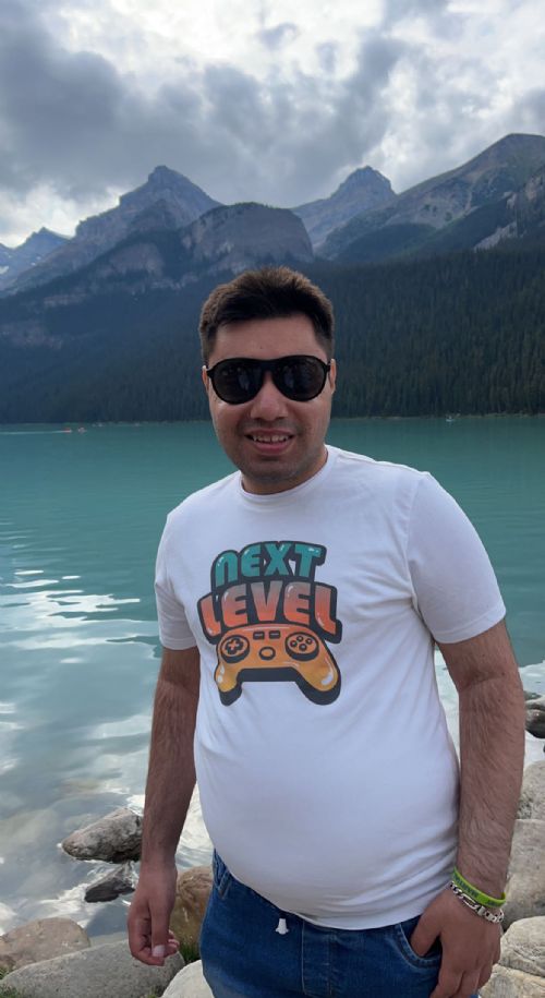 Indian Matrimonial Profile : Ivnishu 22year 3/9/2023 4:48:00 PM  from Canada