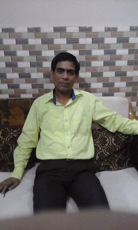 Profile photograph of Avinash sehgal