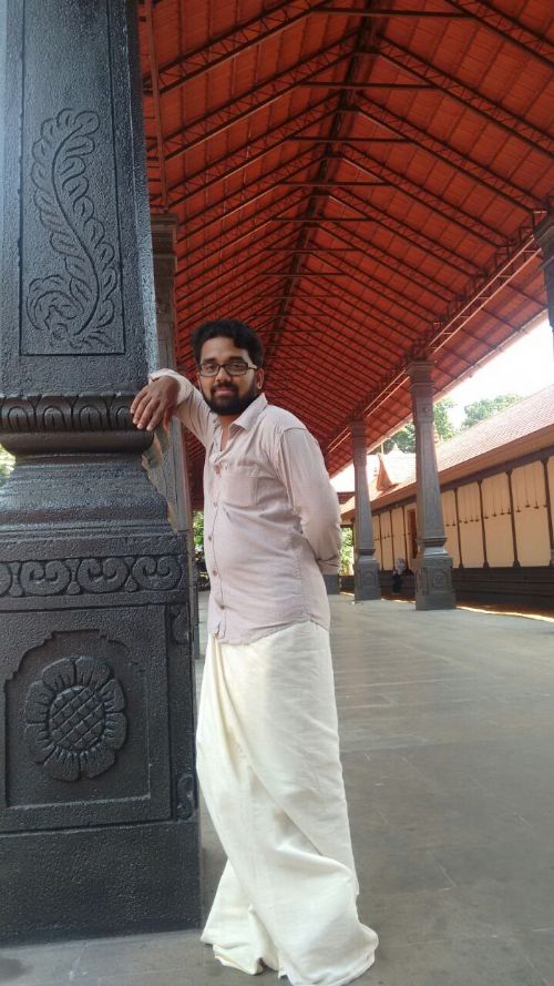 Profile photograph of Santhoshsp