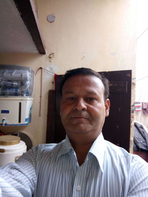 Profile photograph of neetu9