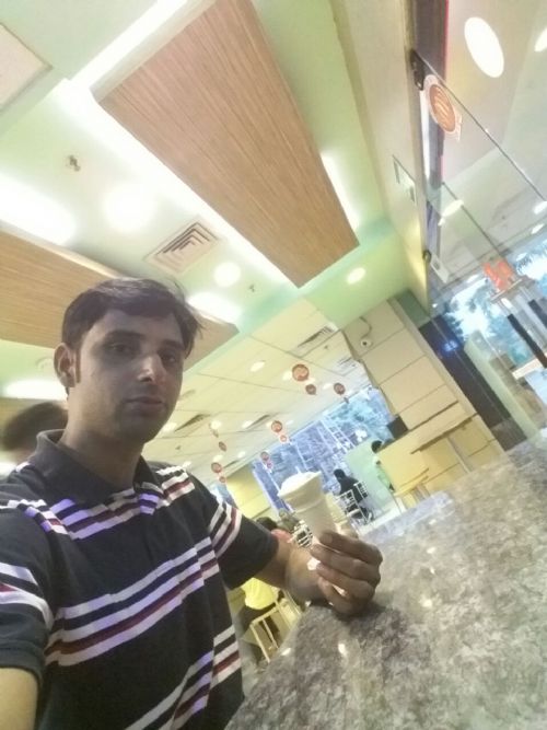 Profile photograph of ashish36