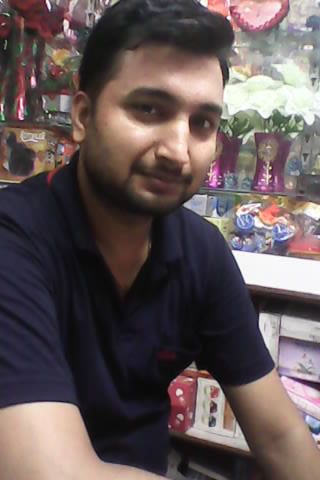 Profile photograph of Vaibhav Jain