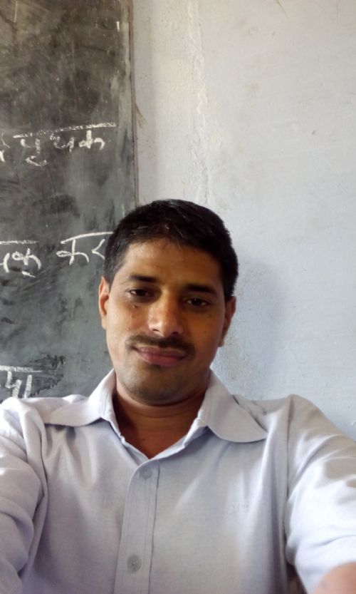 Profile photograph of Heeralal
