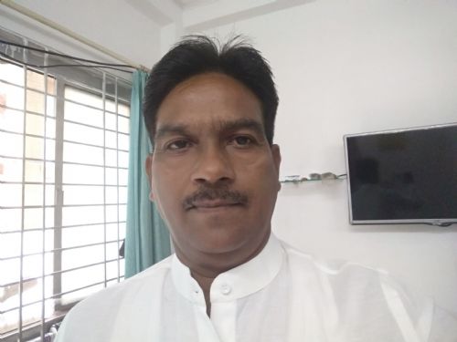 Profile photograph of Shya