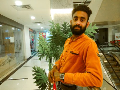 Profile photograph of vikashnandupadhyay5775