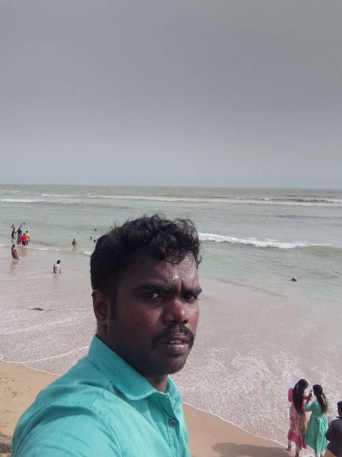 Profile photograph of Mani1995