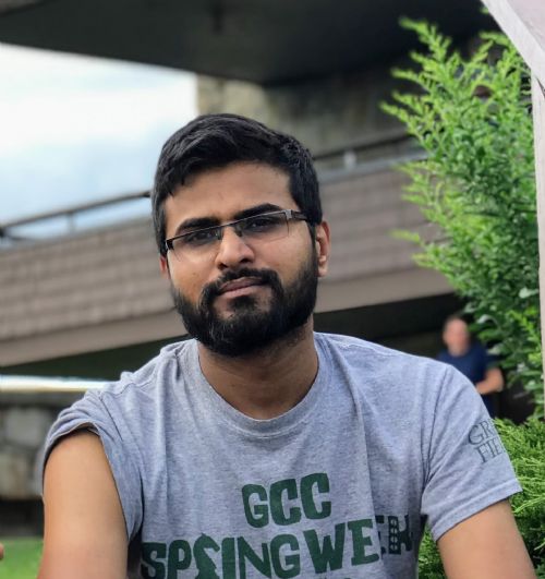 Profile photograph of Sumit.Malik