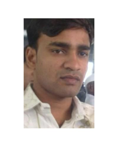 Profile photograph of Vinod Akbari