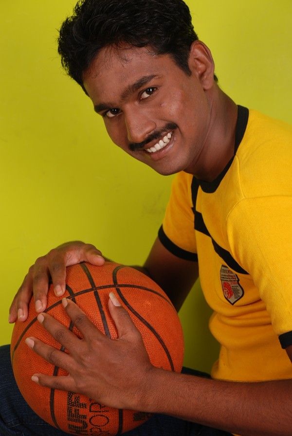 Profile photograph of santhosh99