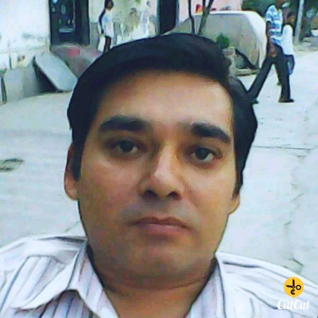 Profile photograph of kamal jaggi